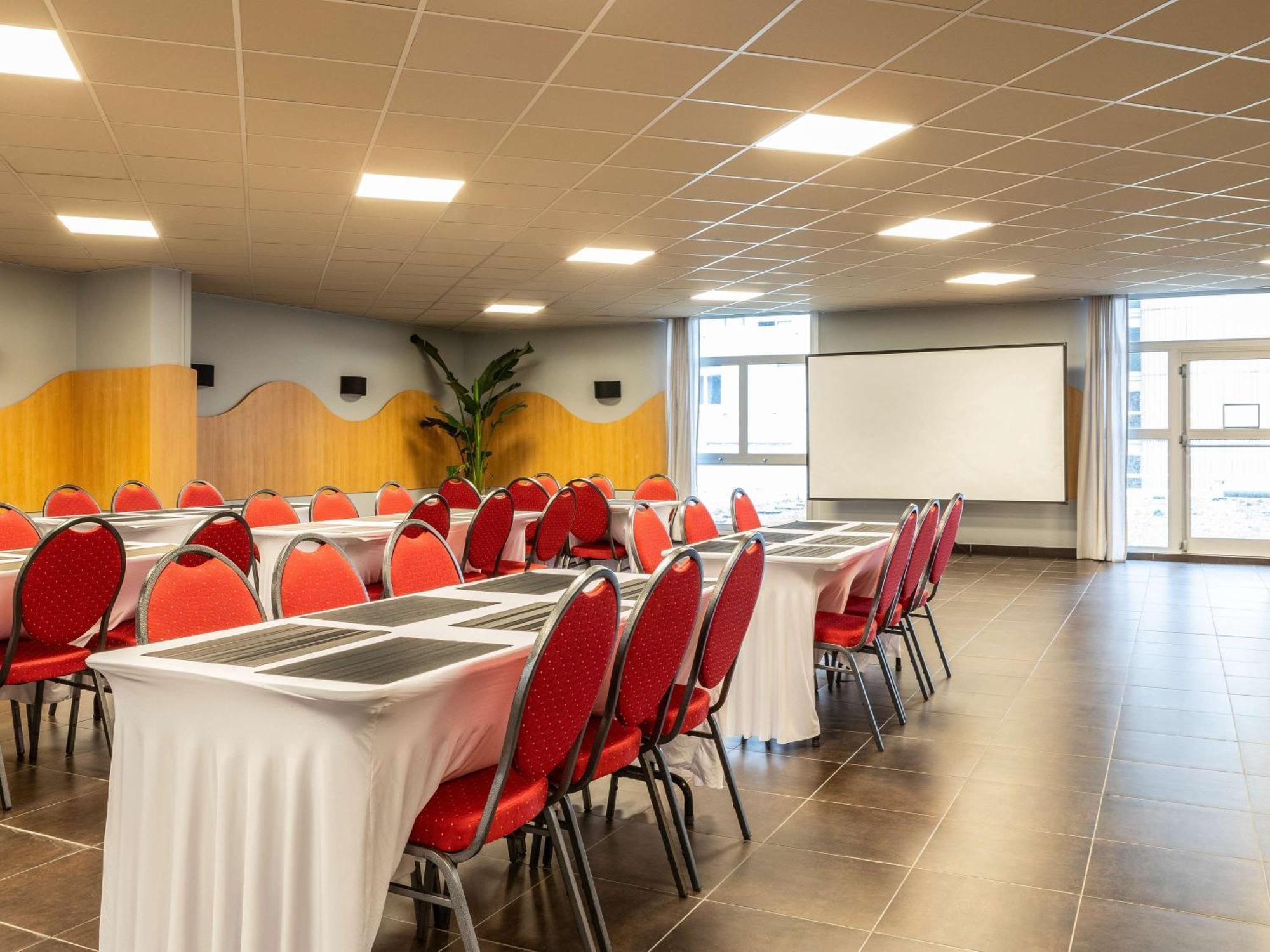 Ibis Budget Paris Porte D'Aubervilliers Eksteriør bilde